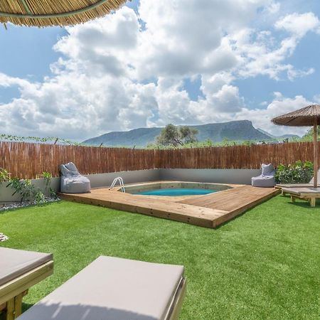 Cozy House With Pool Near Beach Gazi Екстериор снимка