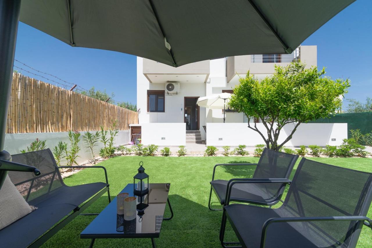 Cozy House With Pool Near Beach Gazi Екстериор снимка