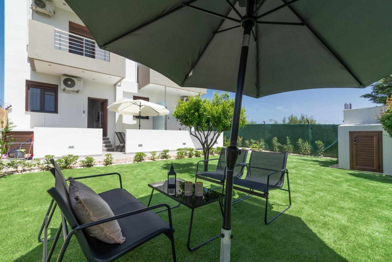 Cozy House With Pool Near Beach Gazi Екстериор снимка