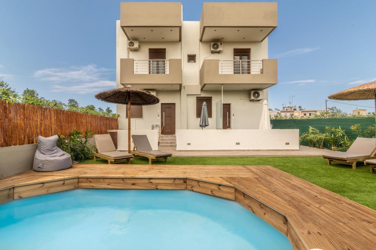 Cozy House With Pool Near Beach Gazi Екстериор снимка